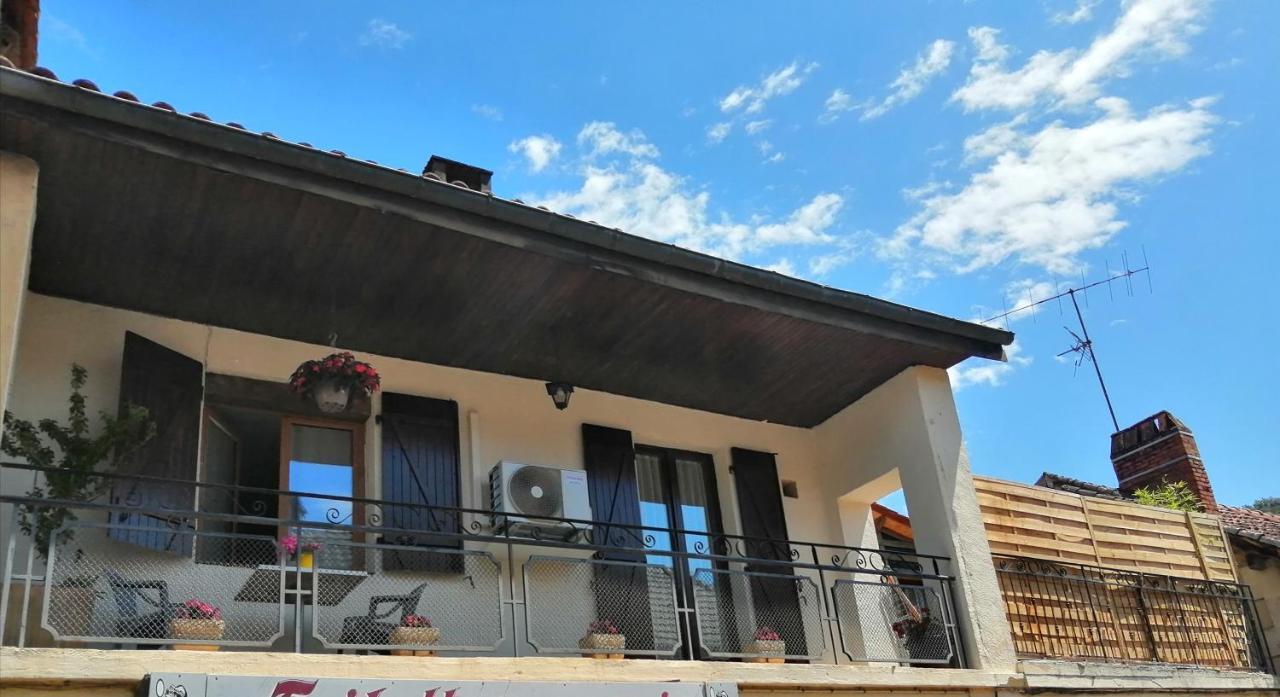 Les Farios Avec Terrasse Διαμέρισμα Sarlat-la-Caneda Εξωτερικό φωτογραφία